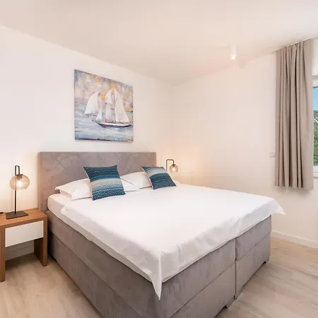 01 Apartman Baška Voda